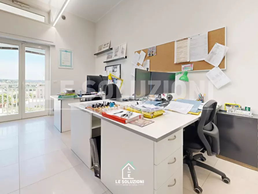 Immagine 8 di Ufficio in affitto  in Via Napoleone Bonaparte 17/D a Putignano