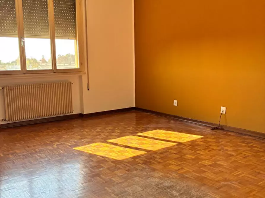 Immagine 11 di Appartamento in vendita  in Via Ubaldo Bregolini a Noale