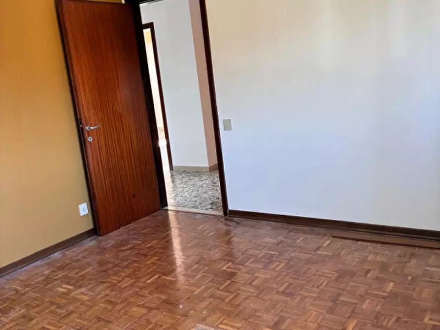 Immagine 14 di Appartamento in vendita  in Via Ubaldo Bregolini a Noale