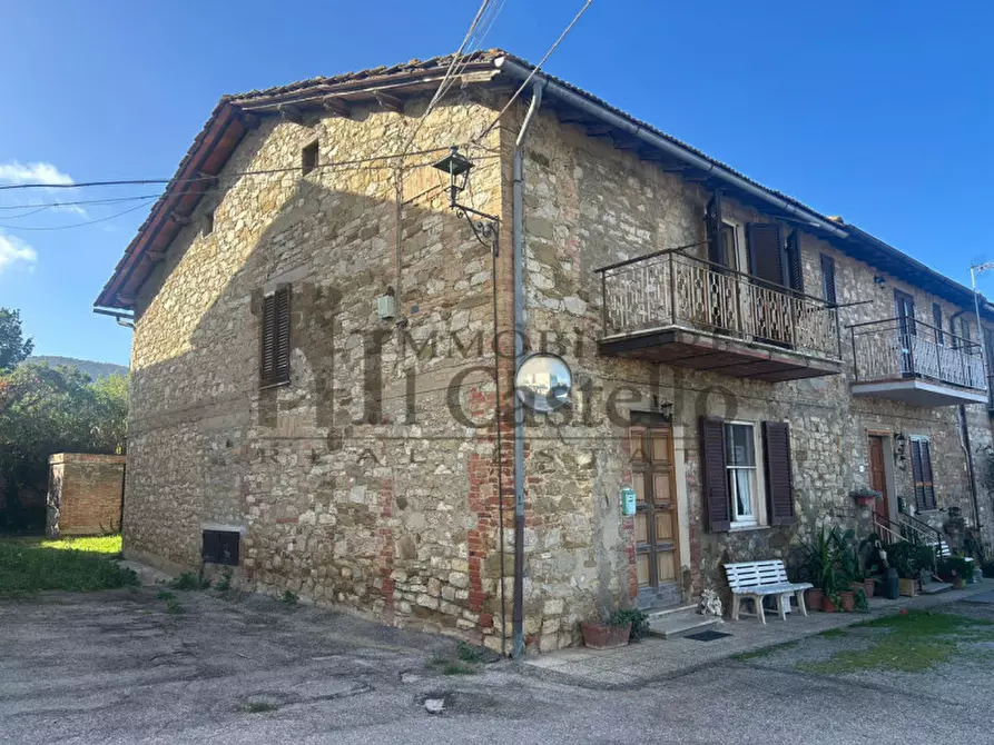 Immagine 3 di Villetta a schiera in vendita  a Magione