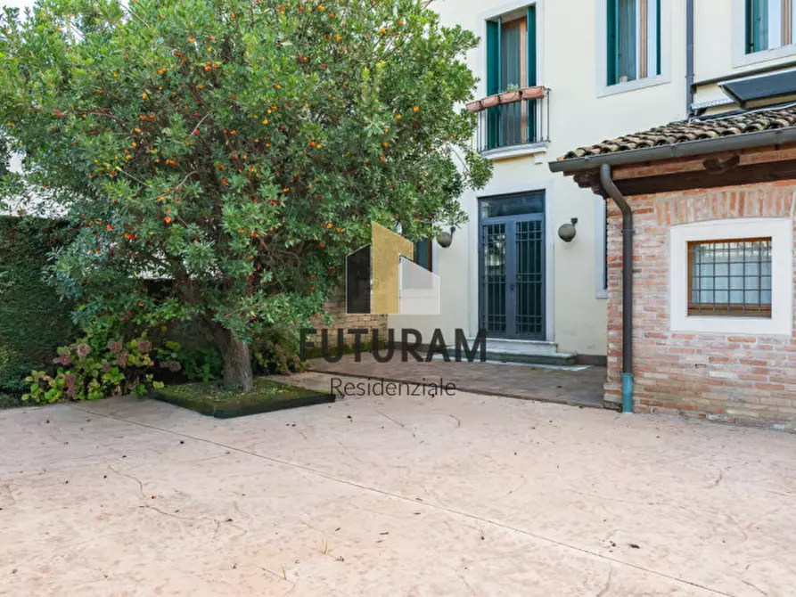 Immagine 6 di Appartamento in vendita  a Camisano Vicentino