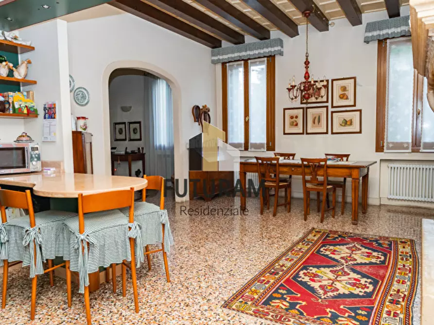 Immagine 14 di Appartamento in vendita  a Camisano Vicentino