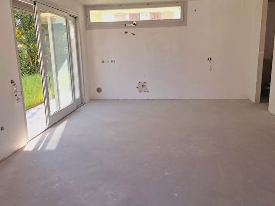 Immagine 11 di Villetta a schiera in vendita  in Via Urania a Bassano Del Grappa