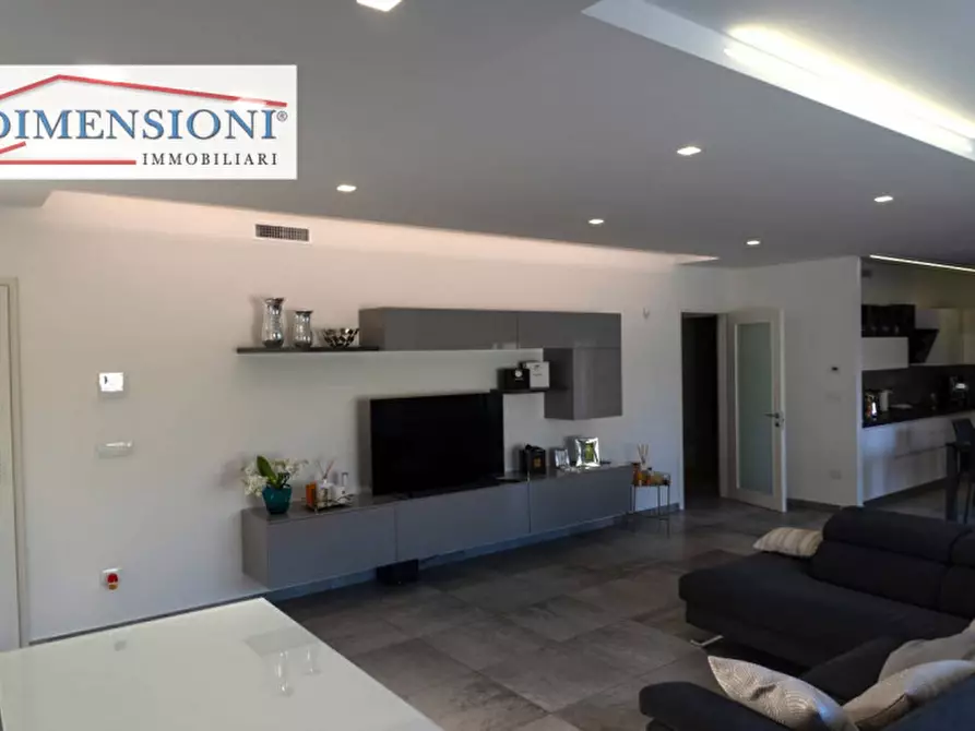 Immagine 2 di Casa bifamiliare in vendita  in Via Alessandro Volta a Albignasego