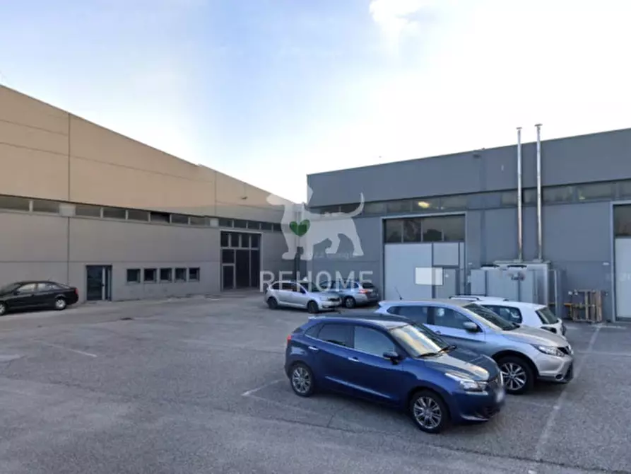 Immagine 8 di Capannone industriale in vendita  in Via Adriatica a Udine