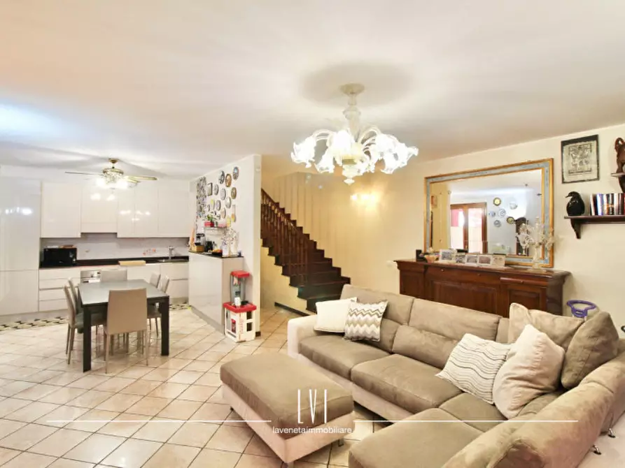 Immagine 2 di Casa bifamiliare in vendita  in via Isonzo 9 a San Donà Di Piave