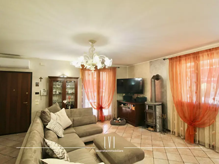 Immagine 5 di Casa bifamiliare in vendita  in via Isonzo 9 a San Donà Di Piave