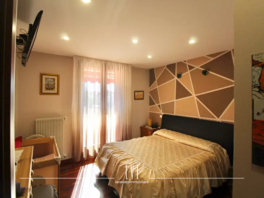 Immagine 19 di Casa bifamiliare in vendita  in via Isonzo 9 a San Donà Di Piave