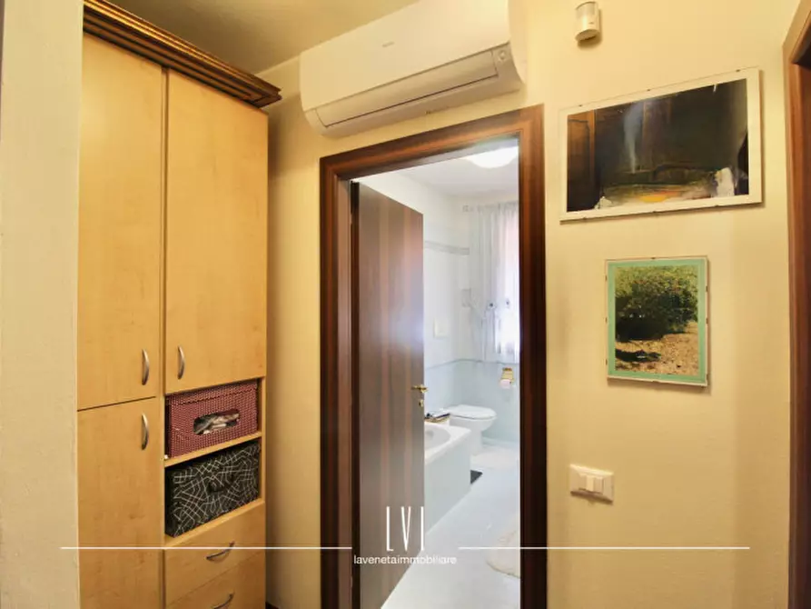 Immagine 23 di Casa bifamiliare in vendita  in via Isonzo 9 a San Donà Di Piave