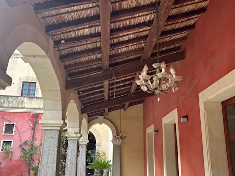 Immagine 2 di Negozio in affitto  a Quartu Sant'elena