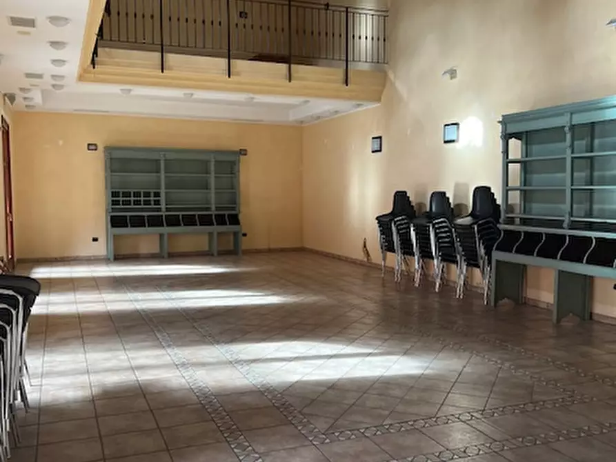 Immagine 3 di Negozio in affitto  a Quartu Sant'elena