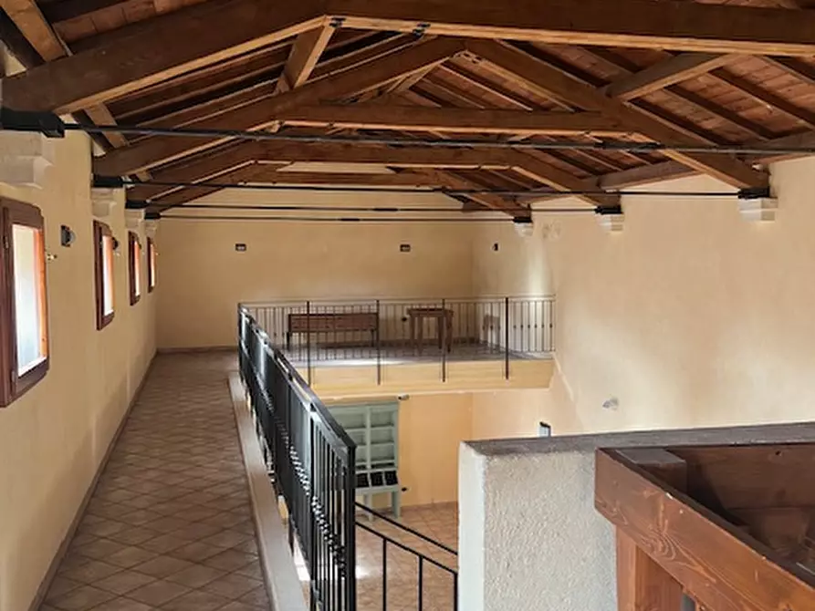 Immagine 6 di Negozio in affitto  a Quartu Sant'elena