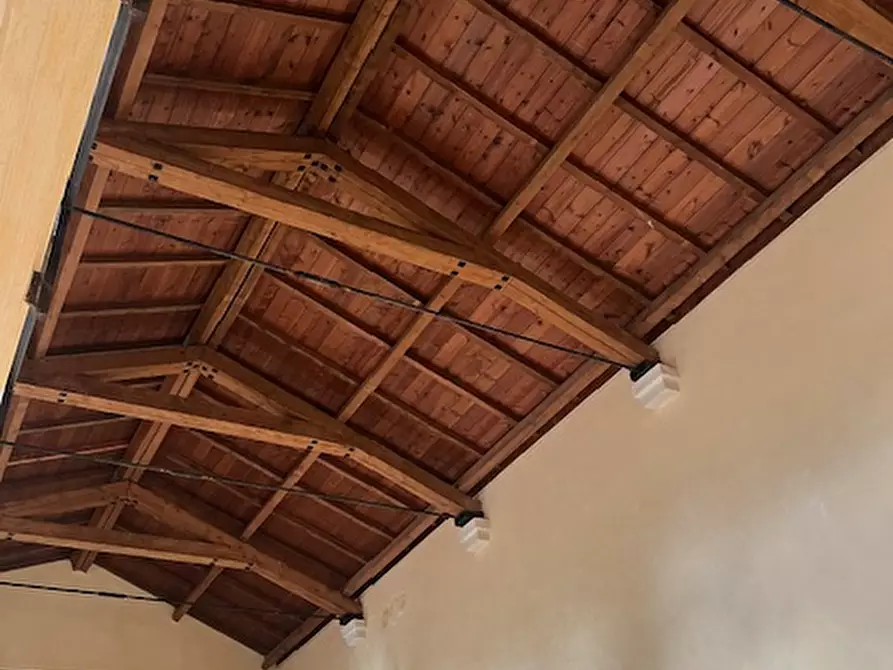 Immagine 8 di Negozio in affitto  a Quartu Sant'elena