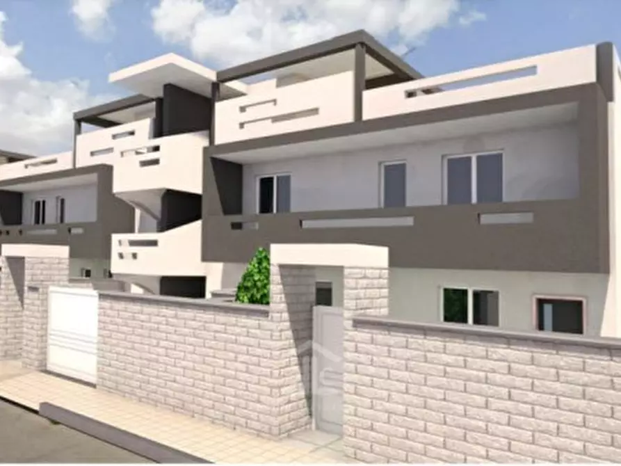 Immagine 1 di Casa bifamiliare in vendita  in Via Giulio Cesare Vanini a Cavallino