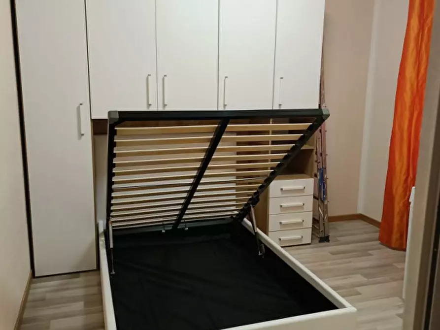 Immagine 4 di Appartamento in affitto  in Corso Giovane Italia a Casale Monferrato