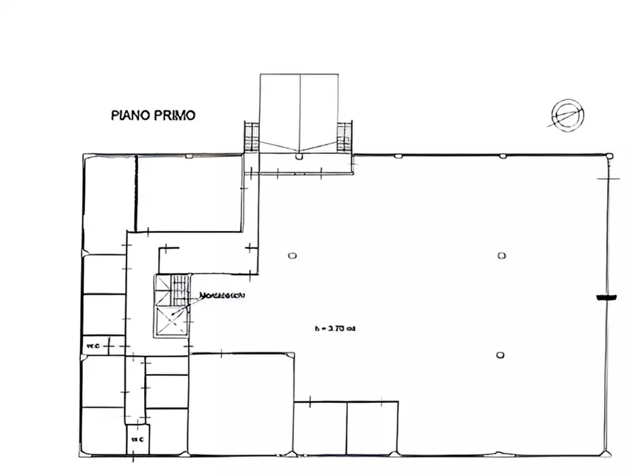 Immagine 2 di Attività commerciale in vendita  in Viale J. F. Kennedy, 113 a Scarperia E San Piero