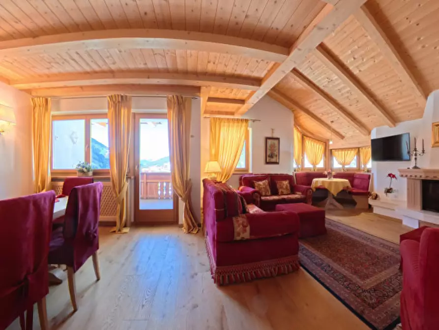 Immagine 1 di Appartamento in vendita  in via Gherdenia 41/A a Santa Cristina Valgardena .St Christina In G.