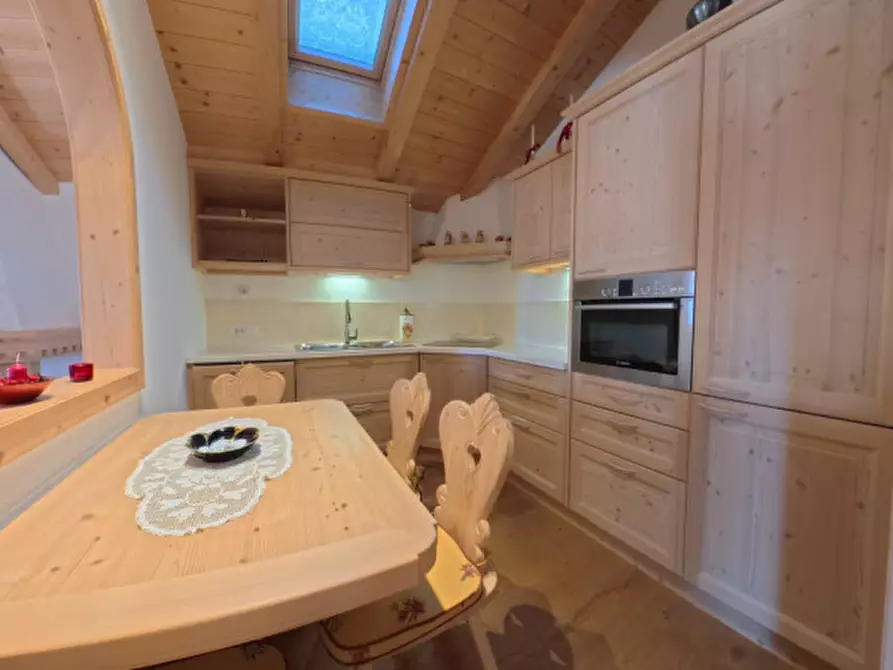 Immagine 2 di Appartamento in vendita  in via Gherdenia 41/A a Santa Cristina Valgardena .St Christina In G.