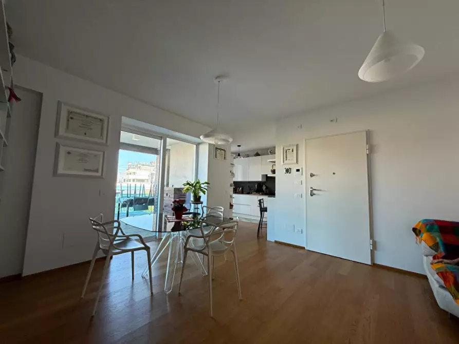 Immagine 5 di Appartamento in vendita  in Via Francesco Podesti a Senigallia