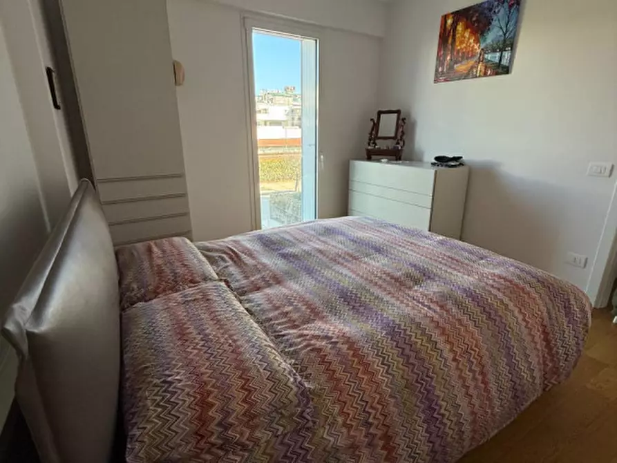 Immagine 12 di Appartamento in vendita  in Via Francesco Podesti a Senigallia