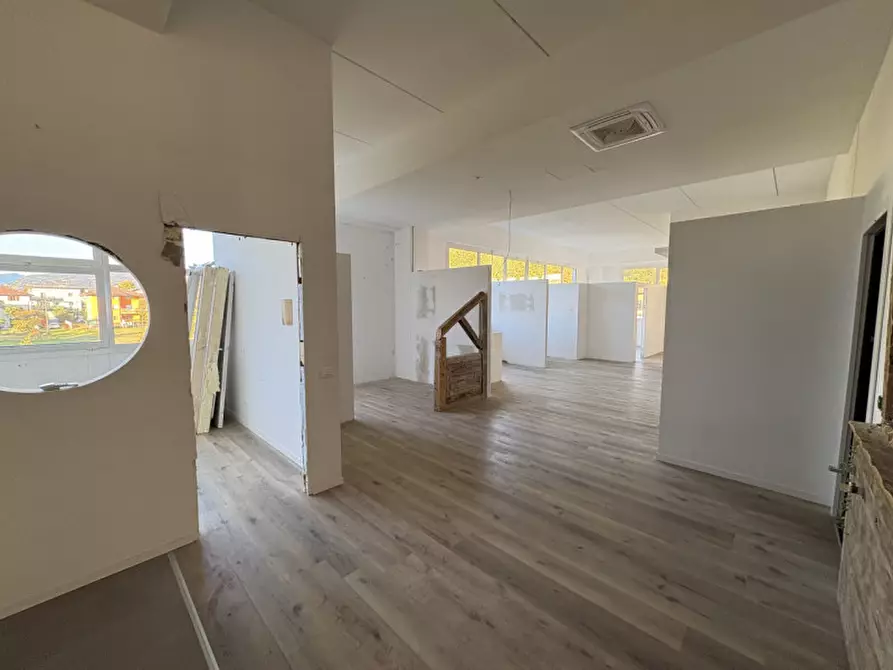 Immagine 6 di Capannone industriale in vendita  in localita le basse a Trento