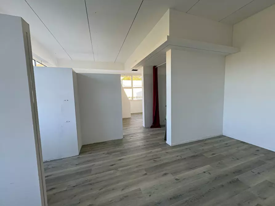 Immagine 8 di Capannone industriale in vendita  in localita le basse a Trento