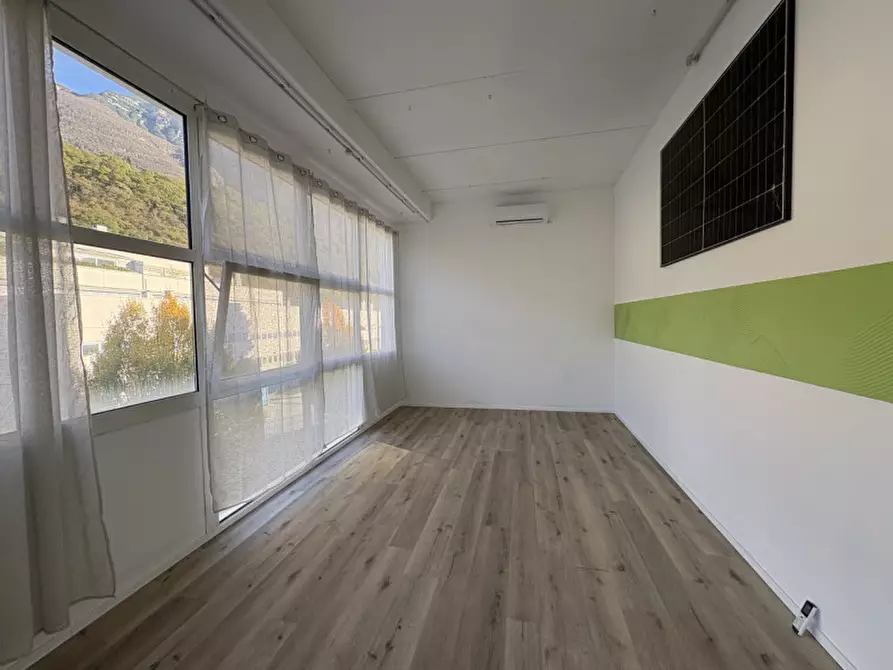 Immagine 9 di Capannone industriale in vendita  in localita le basse a Trento