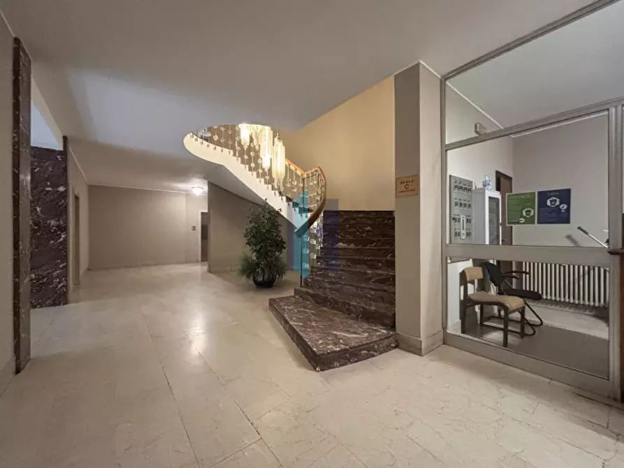 Immagine 16 di Ufficio in affitto  in Viale Italia a Brescia