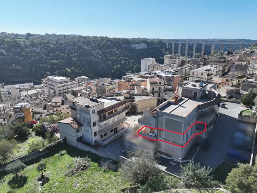 Immagine 3 di Appartamento in vendita  in Via Dente a Modica