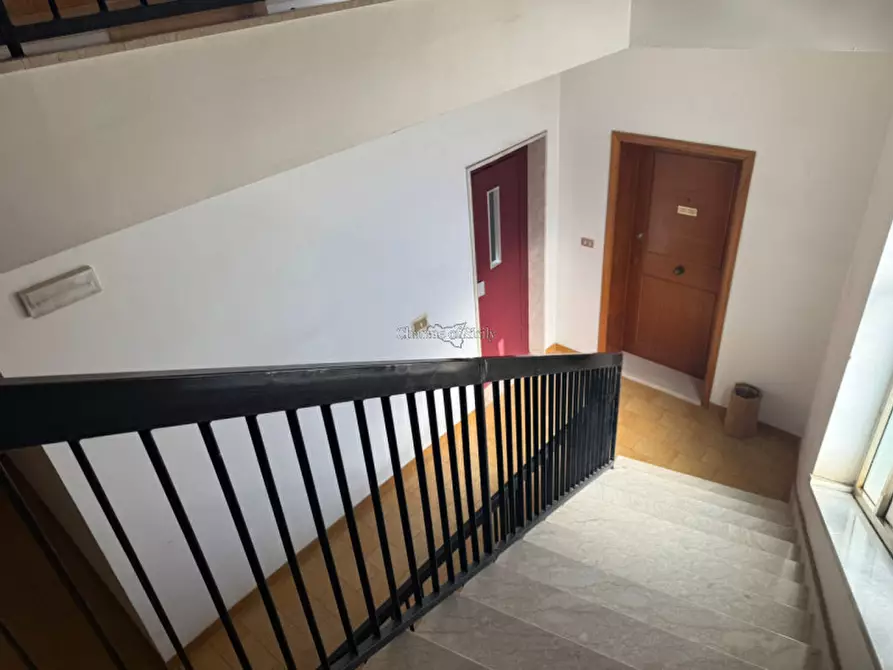 Immagine 5 di Appartamento in vendita  in Via Dente a Modica