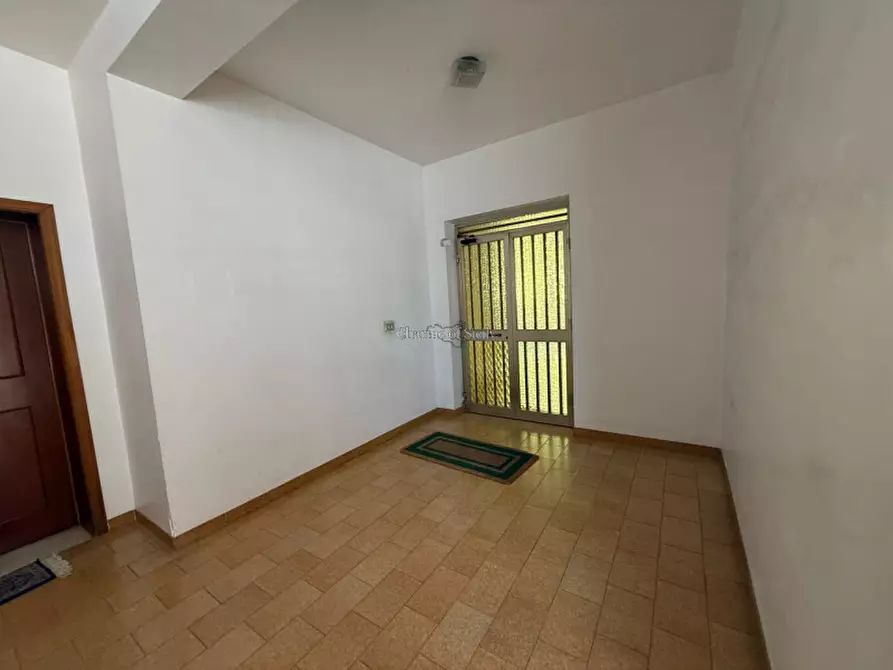 Immagine 25 di Appartamento in vendita  in Via Dente a Modica