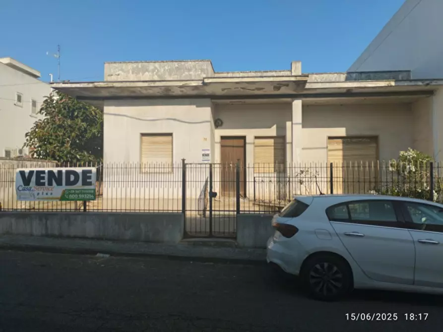 Immagine 1 di Casa indipendente in vendita  in Via Giuseppe Mazzini a Presicce-Acquarica