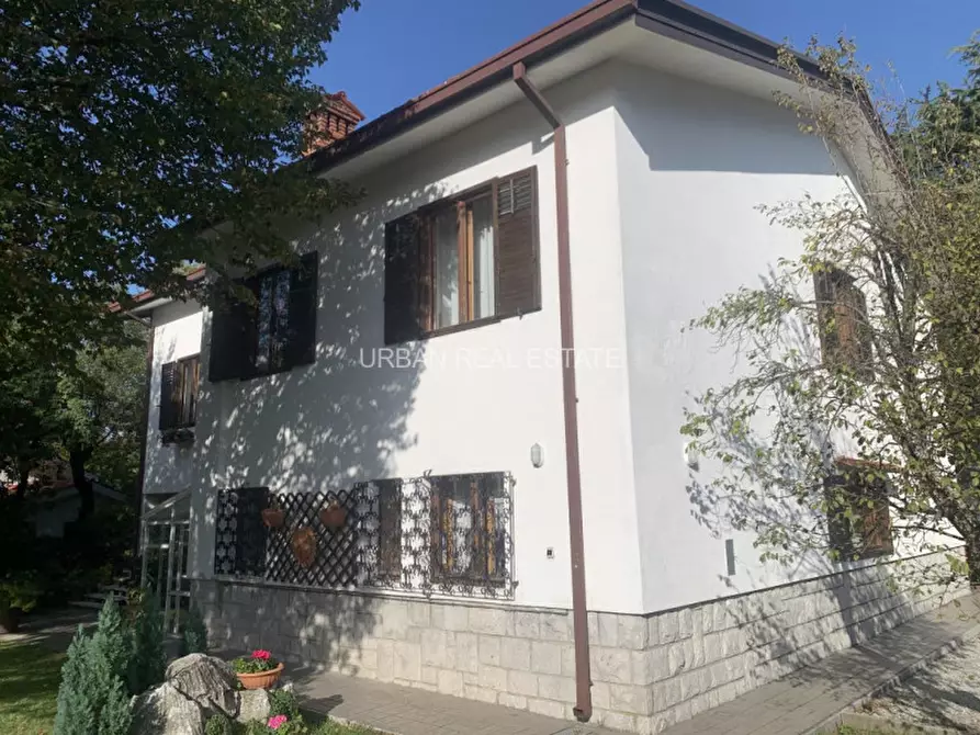 Immagine 3 di Villa in vendita  in Padriciano 177 a Trieste