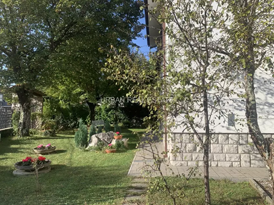 Immagine 6 di Villa in vendita  in Padriciano 177 a Trieste