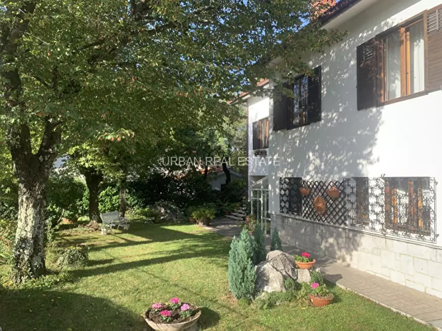 Immagine 13 di Villa in vendita  in Padriciano 177 a Trieste