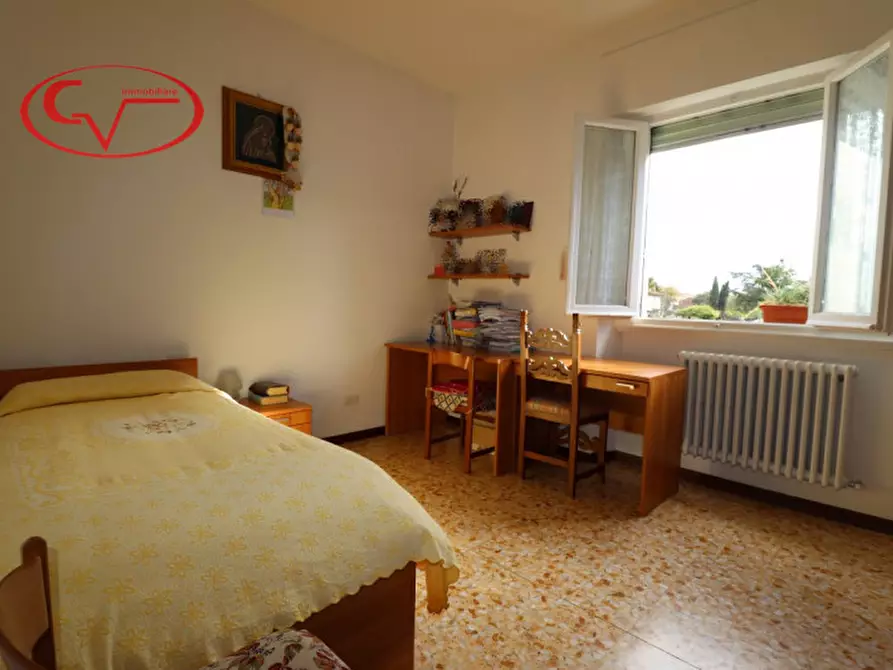 Immagine 11 di Casa indipendente in vendita  in via cilembrini a Montevarchi