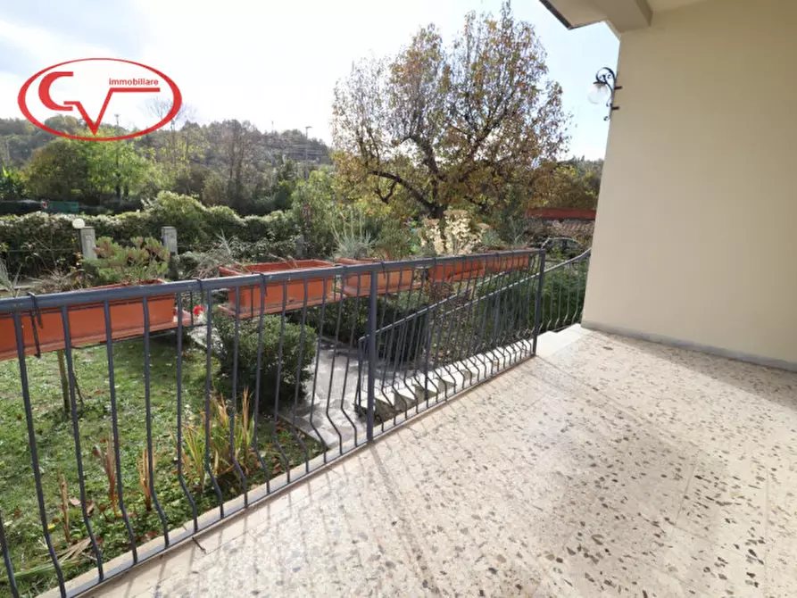 Immagine 33 di Casa indipendente in vendita  in via cilembrini a Montevarchi