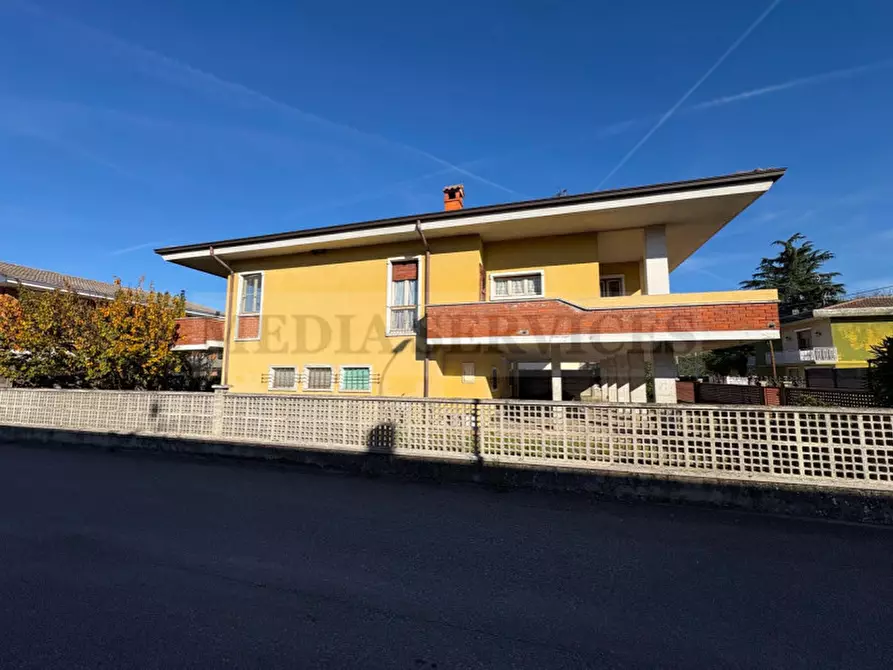 Immagine 39 di Villa in vendita  in via Papa Luciani n° 2 a Mezzana Rabattone