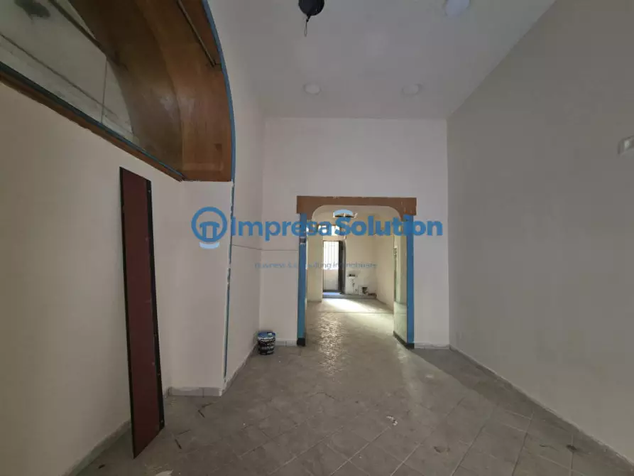 Immagine 3 di Negozio in affitto  in Via Ferrara a Napoli