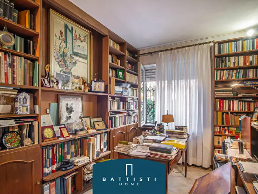 Immagine 13 di Appartamento in vendita  in Via Aventina a Roma