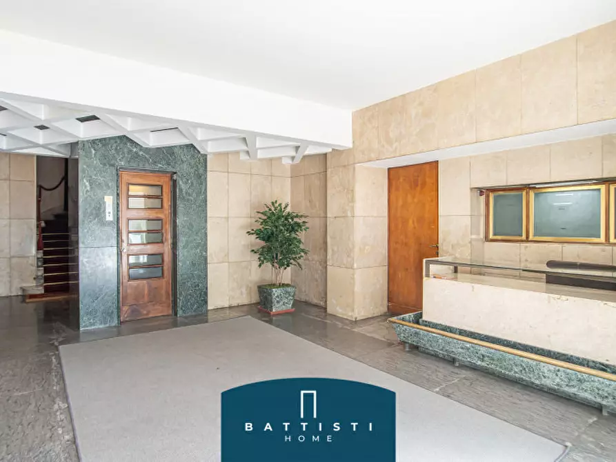 Immagine 25 di Appartamento in vendita  in Via Aventina a Roma