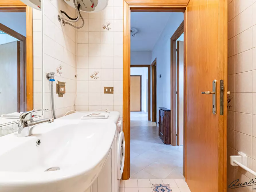 Immagine 34 di Appartamento in vendita  in Via Gaetano Giorgio Gemmellaro a Roma