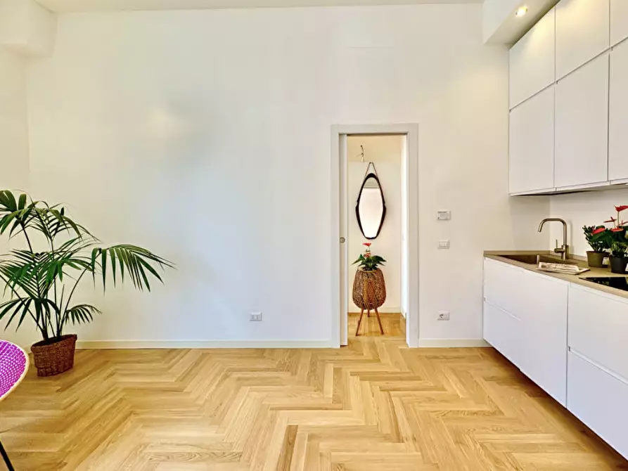 Immagine 6 di Appartamento in vendita  in Via Eugenio Villoresi a Milano