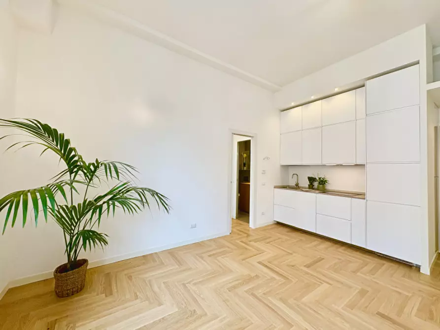 Immagine 7 di Appartamento in vendita  in Via Eugenio Villoresi a Milano