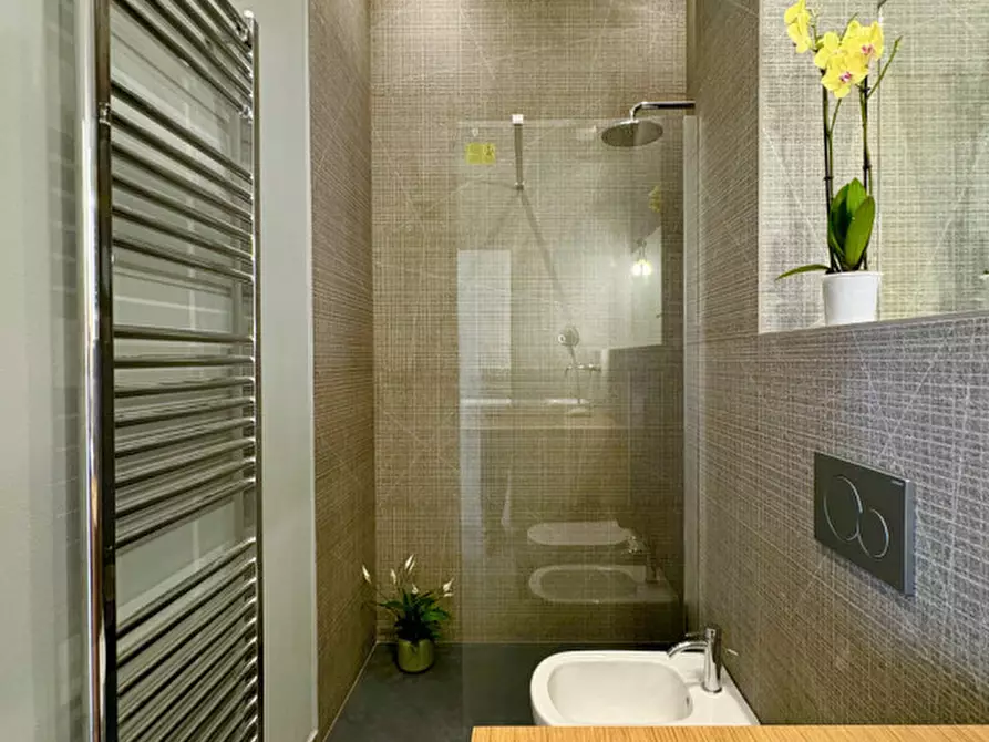 Immagine 20 di Appartamento in vendita  in Via Eugenio Villoresi a Milano