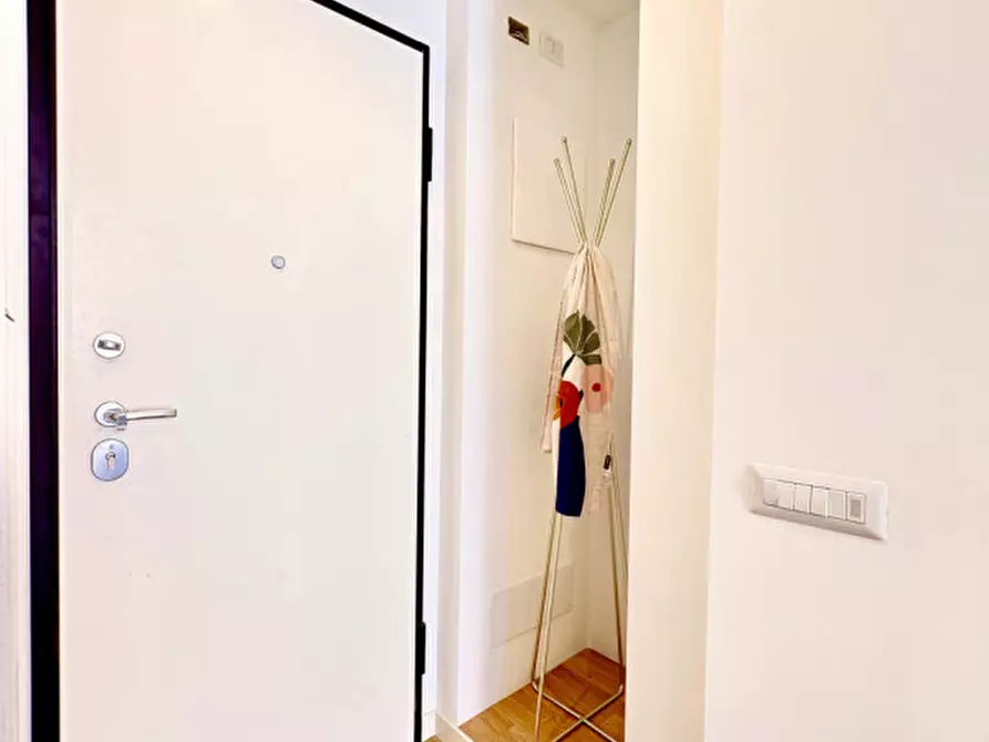 Immagine 23 di Appartamento in vendita  in Via Eugenio Villoresi a Milano