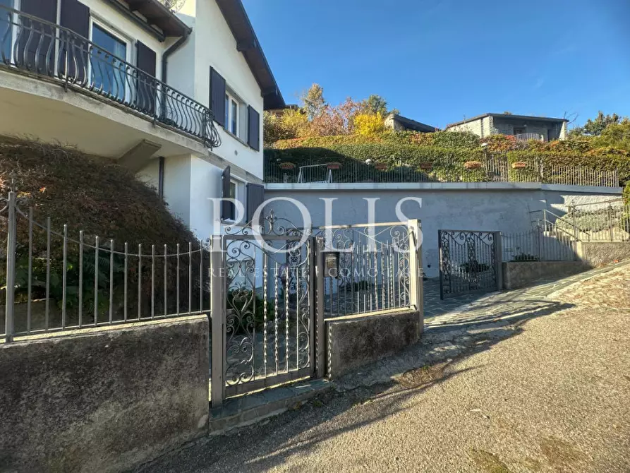 Immagine 33 di Villa in vendita  in via Gentrino a Cernobbio
