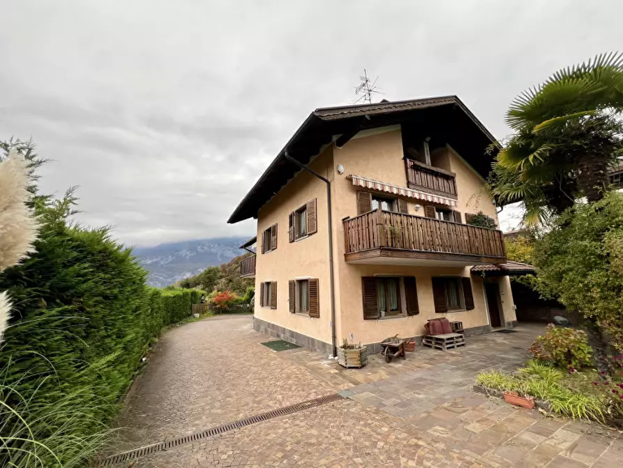 Immagine 6 di Casa indipendente in vendita  in Via del Porfido 31 a Trento