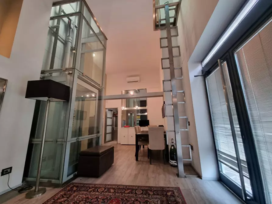 Immagine 3 di Appartamento in vendita  in VIA GUELFA a Firenze