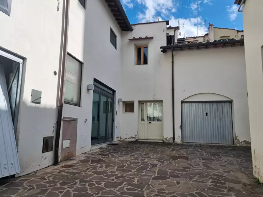 Immagine 7 di Appartamento in vendita  in VIA GUELFA a Firenze